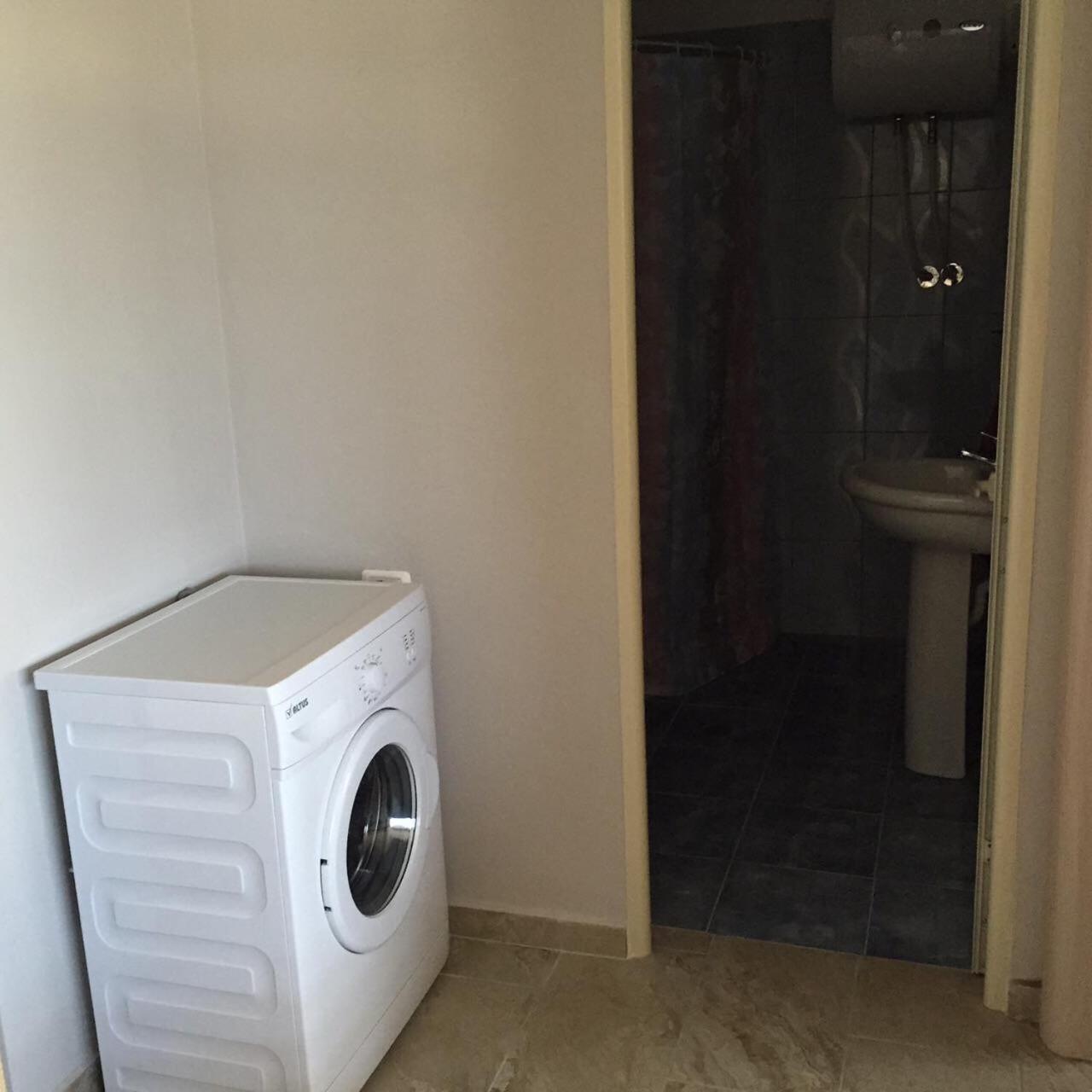 Apartments Qerret Golem  Room photo
