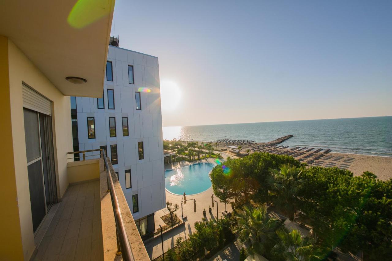 Apartments Qerret Golem  Exterior photo